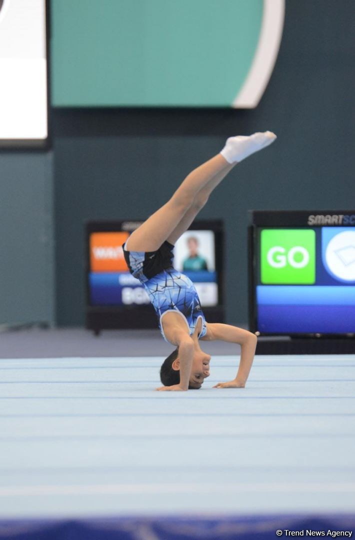 İdman gimnastikası üzrə Azərbaycan Birinciliyi və Bakı Çempionatının birinci günü start götürüb (FOTO)
