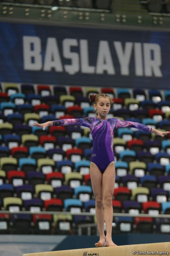 İdman gimnastikası üzrə Azərbaycan Birinciliyi və Bakı Çempionatında final gününə start verilib (FOTO)