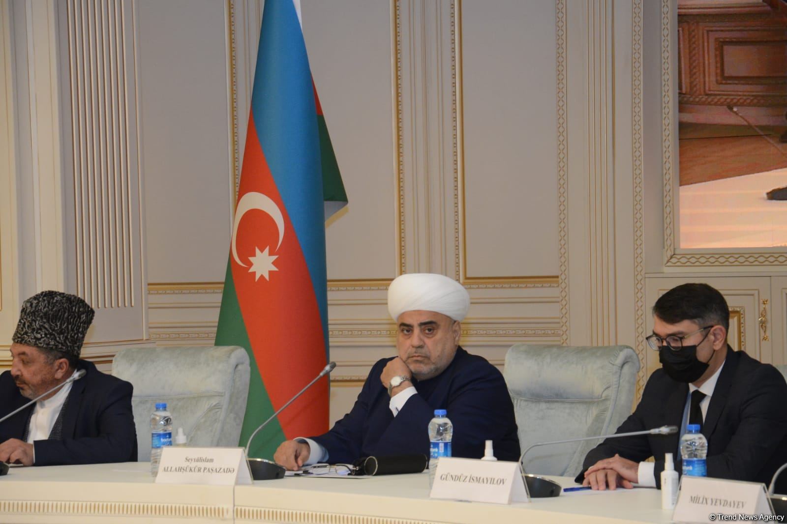 Azərbaycandakı dini konfessiya rəhbərləri Ukraynadakı hadisələrlə bağlı çağırış ediblər (FOTO)