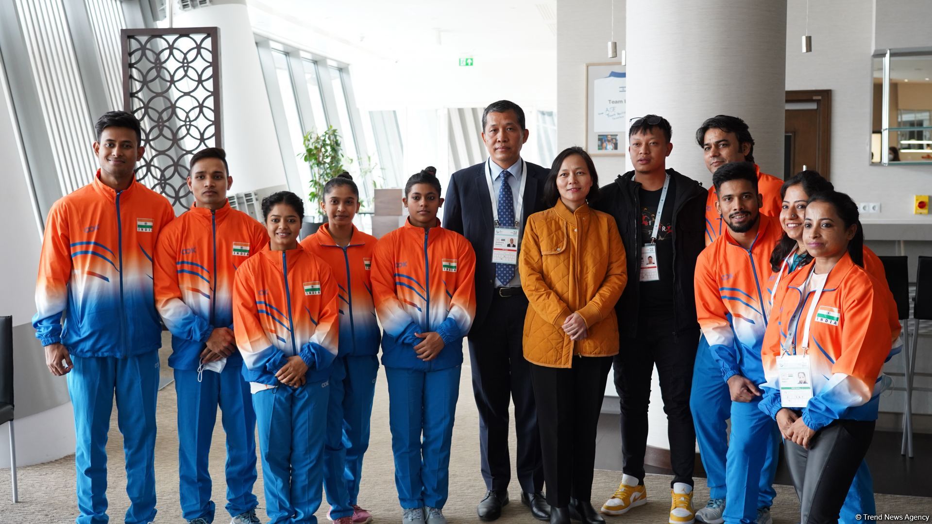 Hindistan səfiri İdman Gimnastikası üzrə Dünya Kubokunda iştirak edən hindistanlı gimnastlarla görüşüb (FOTO)