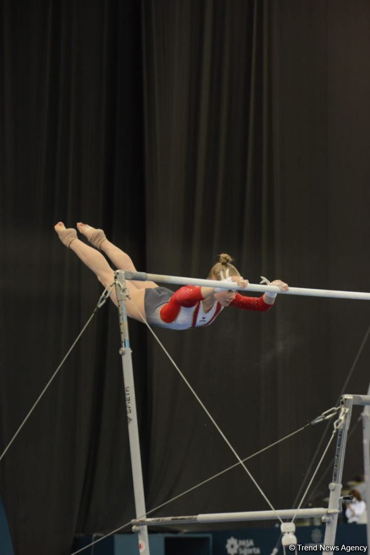 Bakıda İdman Gimnastikası üzrə Dünya Kubokunun birinci günü start götürüb (FOTO)