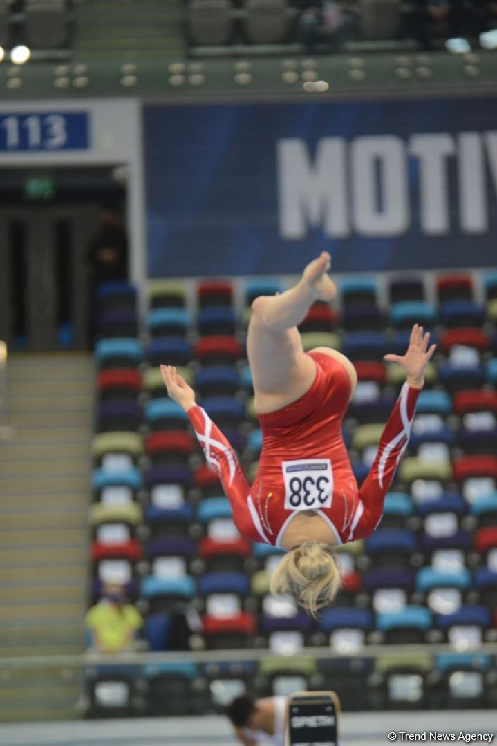 Bakıda İdman Gimnastikası üzrə Dünya Kubokunda yarışların ikinci günü davam edir (FOTO)