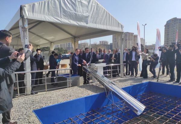 İtaliya-Azərbaycan Universitetinin təməli qoyulub (FOTO)