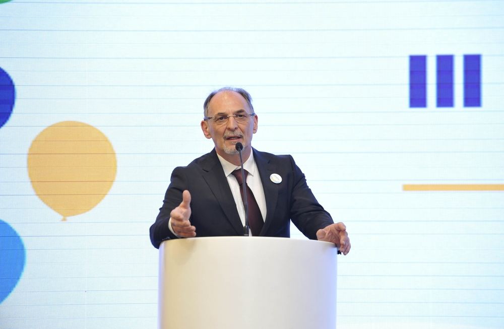 Heydər Əliyev Mərkəzində “III Beynəlxalq Autizm ABA Azərbaycan” konfransı işə başlayıb (FOTO)
