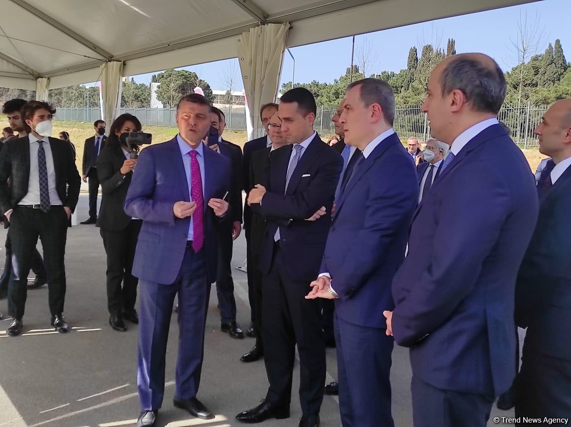 İtaliya-Azərbaycan Universitetinin təməli qoyulub (FOTO)