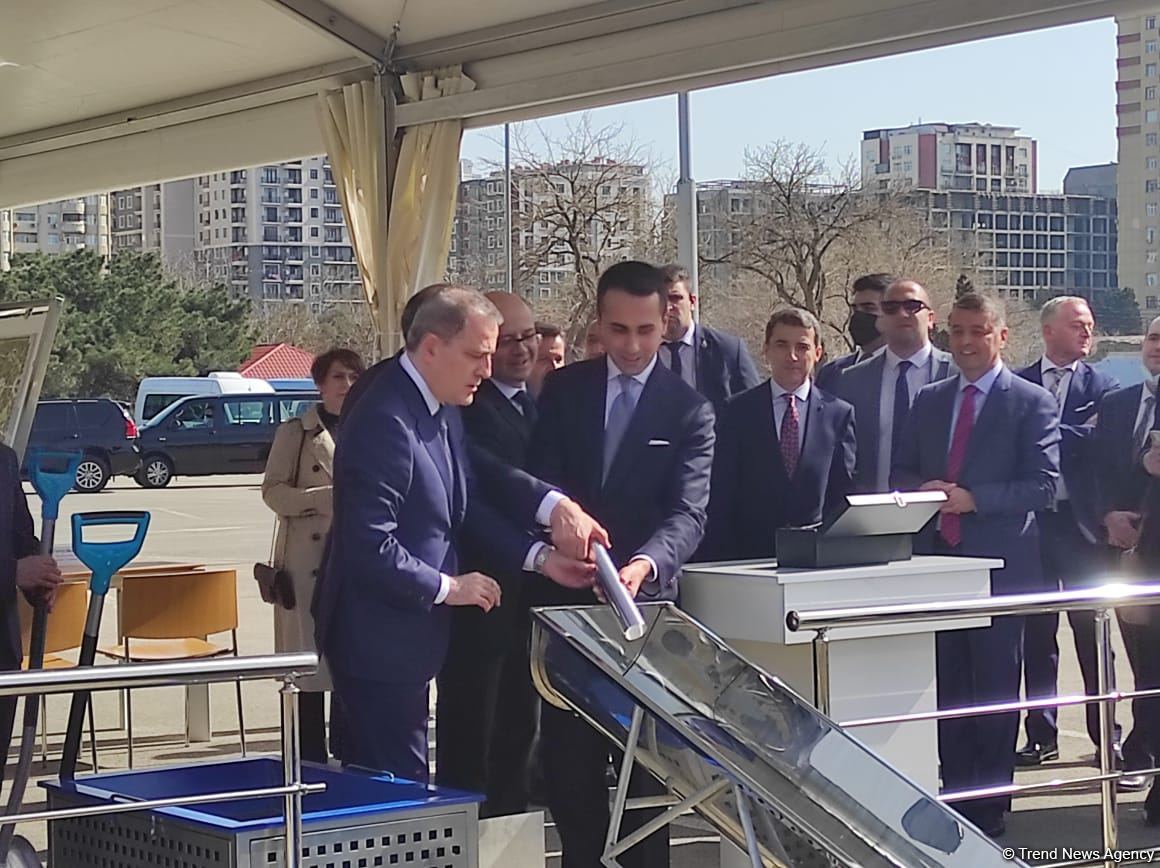 İtaliya-Azərbaycan Universitetinin təməli qoyulub (FOTO)