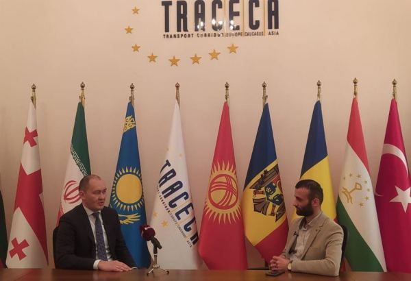 TRACECA 2021-ci ildə hökumətlərarası komissiyanın iclasında qəbul edilən sənədlərin icrası üzərində işləyir - Baş katib (VİDEO)