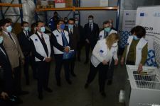 Aİ və ÜST Azərbaycan səhiyyə qurumlarına 600-dən artıq avadanlıq verib (FOTO)
