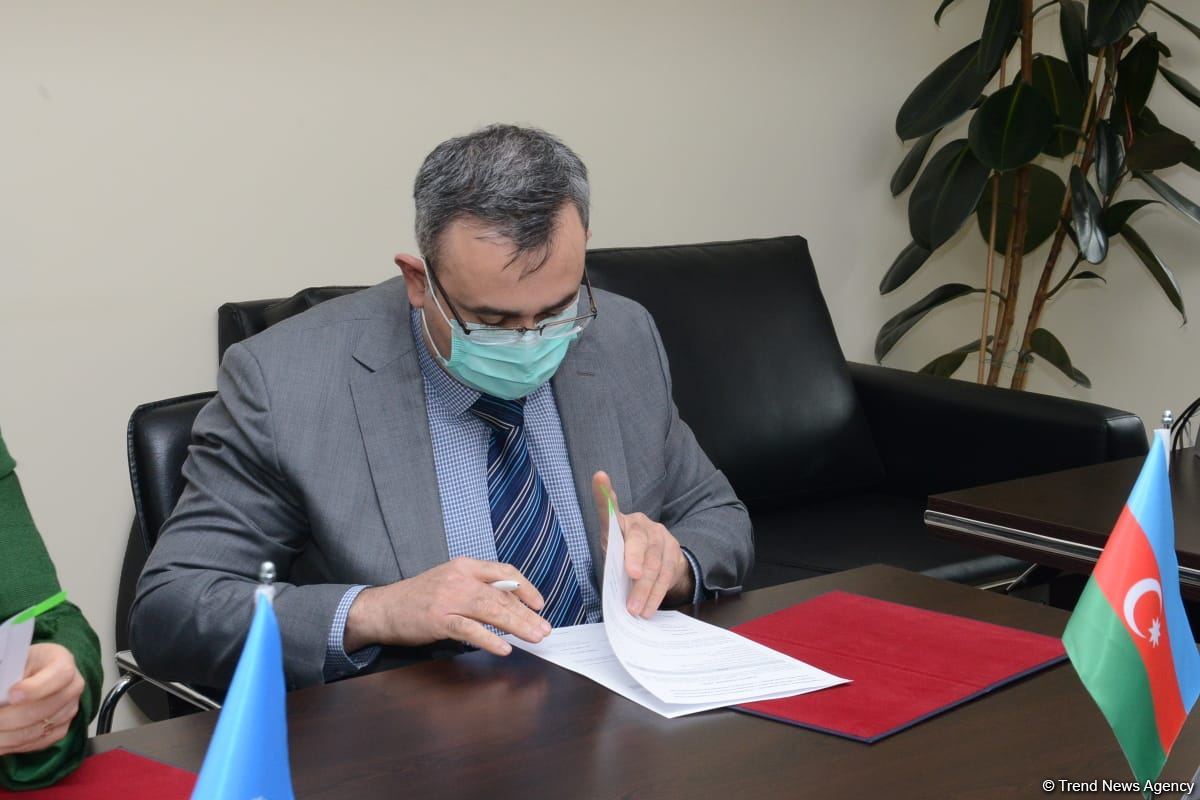 Aİ və ÜST Azərbaycan səhiyyə qurumlarına 600-dən artıq avadanlıq verib (FOTO)