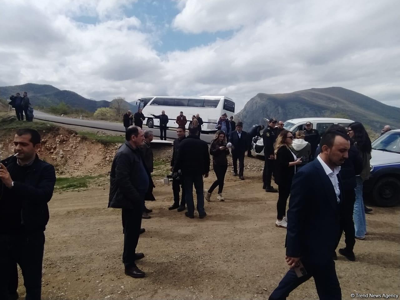 Azərbaycandakı xristian icmaları azad olunmuş ərazilərə səfər edib (FOTO)