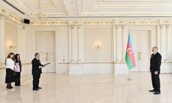Prezident İlham Əliyev Misirin ölkəmizdə yeni təyin olunmuş səfirinin etimadnaməsini qəbul edib (FOTO/VİDEO) (YENİLƏNİB)