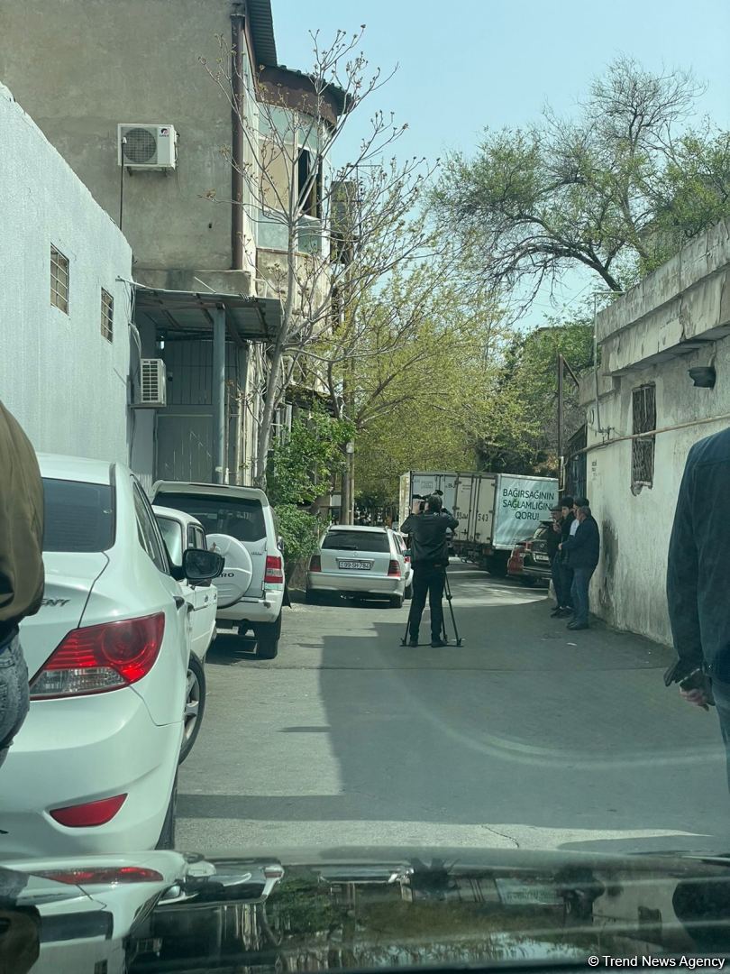 Yeniyetmənin anasını öldürdüyü yerdən görüntülər (FOTO)