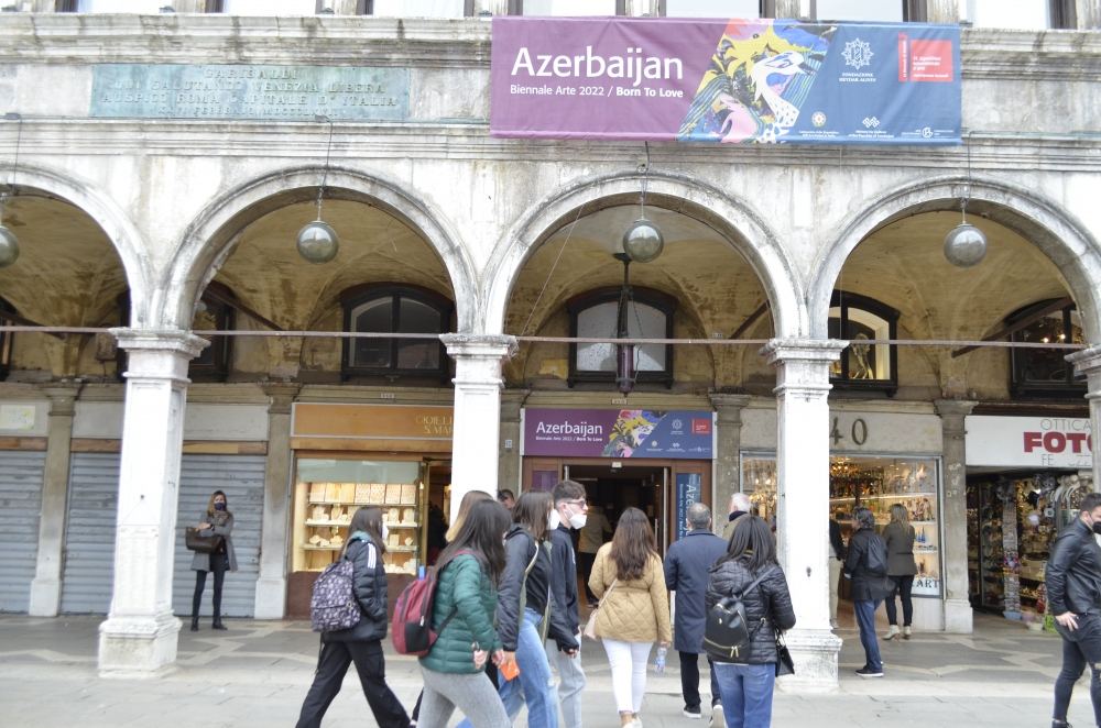 Azərbaycan Heydər Əliyev Fondunun təşkilatçılığı ilə 59-cu Venesiya Biennalesində təmsil olunur (FOTO)