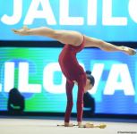 Arzu Cəlilova və Zöhrə Ağamirova Bakıda keçirilən FIG Dünya Kubokunda gürzələrlə çıxışdan ibarət proqramı təqdim ediblər (FOTO)