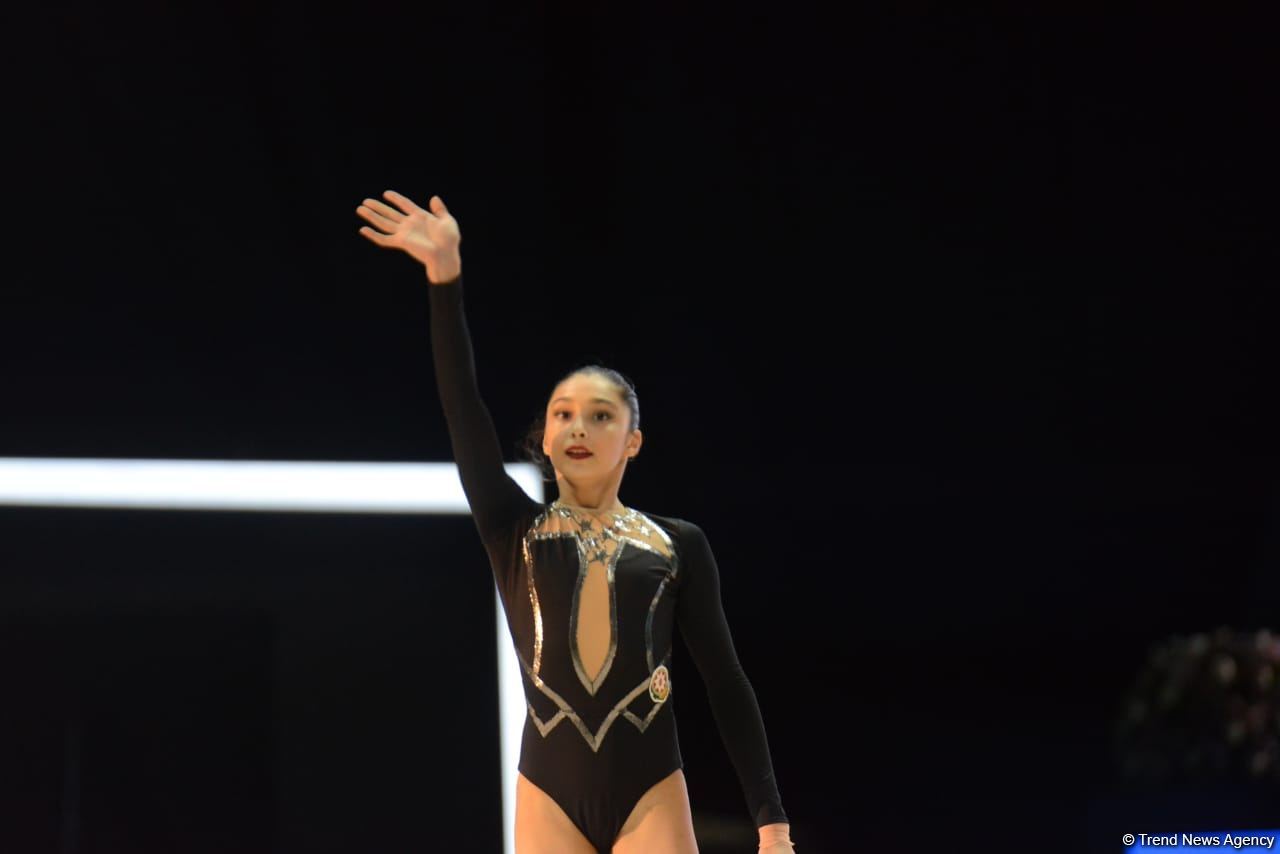 FIG Dünya Kuboku: Arzu Cəlilova və Zöhrə Ağamirovanın lentlə hərəkətlərinin nəticələri məlum olub (FOTO)