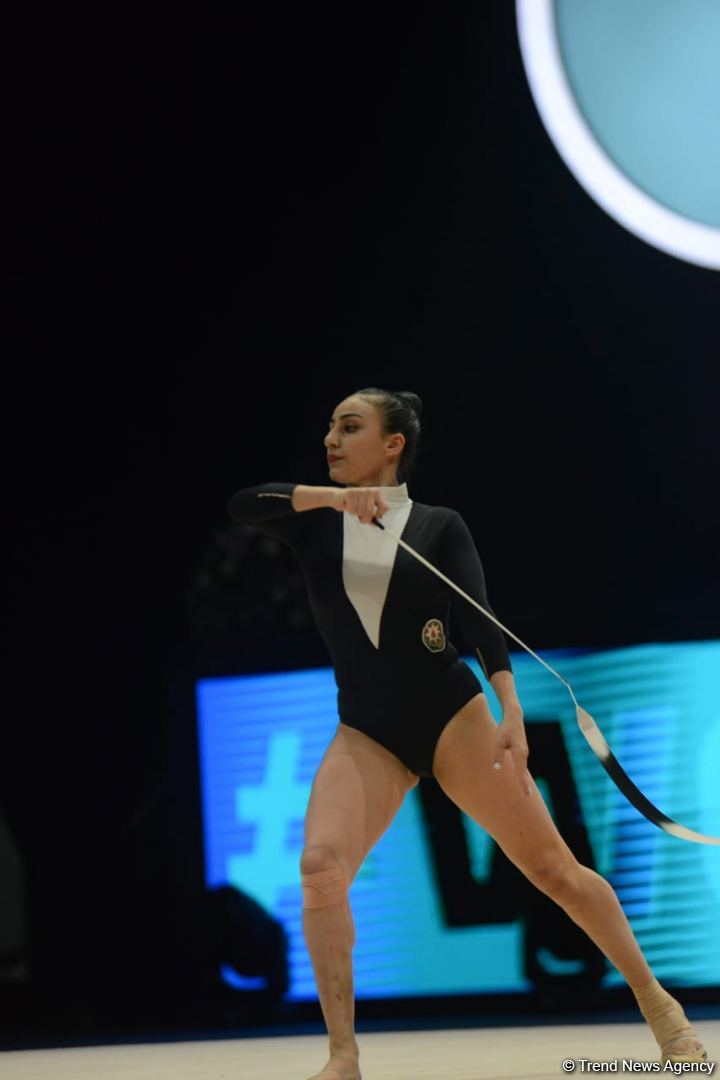 FIG Dünya Kuboku: Arzu Cəlilova və Zöhrə Ağamirovanın lentlə hərəkətlərinin nəticələri məlum olub (FOTO)