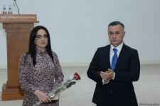 YAP-da Zərifə Əliyevanın anadan olmasının 99-cu ildönümü ilə bağlı konfrans keçirilib (FOTO)