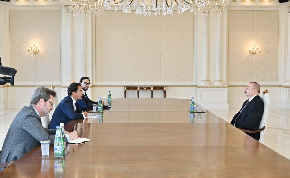 Prezident İlham Əliyev NATO Baş katibinin Qafqaz və Mərkəzi Asiya üzrə xüsusi nümayəndəsini qəbul edib (YENİLƏNİB) (FOTO/VİDEO)