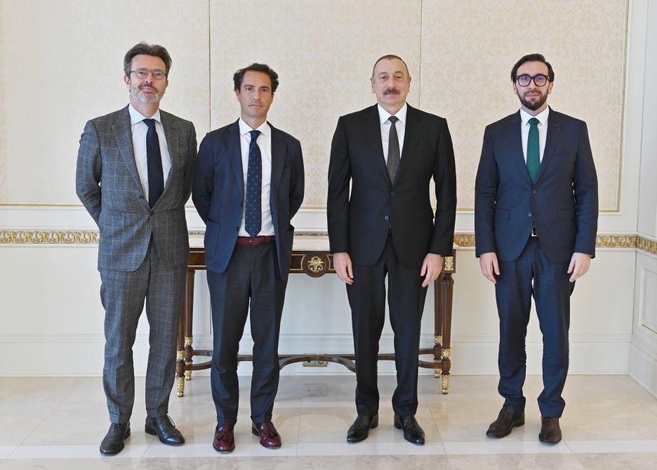 Prezident İlham Əliyev NATO Baş katibinin Qafqaz və Mərkəzi Asiya üzrə xüsusi nümayəndəsini qəbul edib (YENİLƏNİB) (FOTO/VİDEO)
