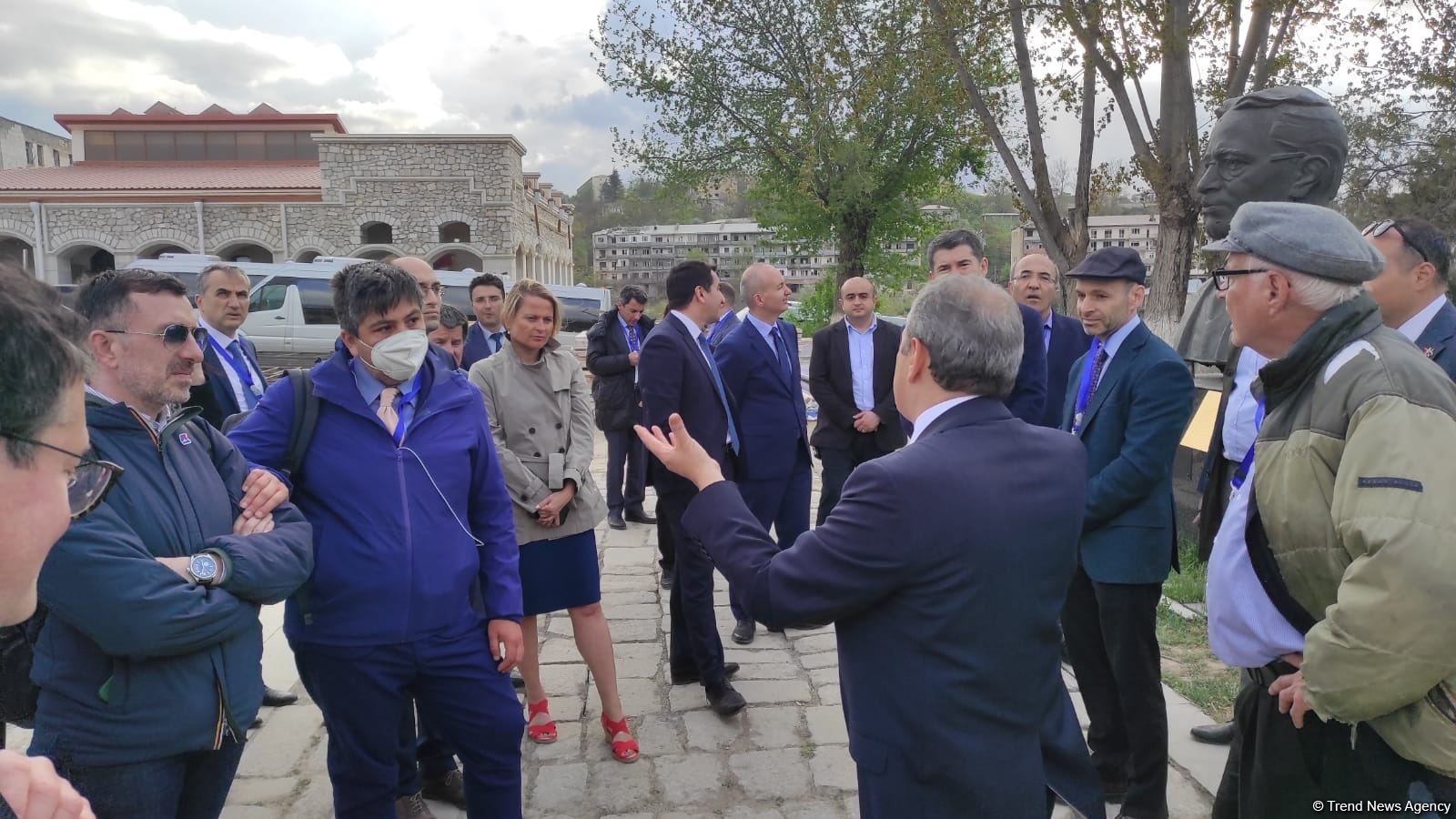 Şuşada keçirilən beynəlxalq forumun iştirakçıları Cıdır düzündə olub (FOTO)