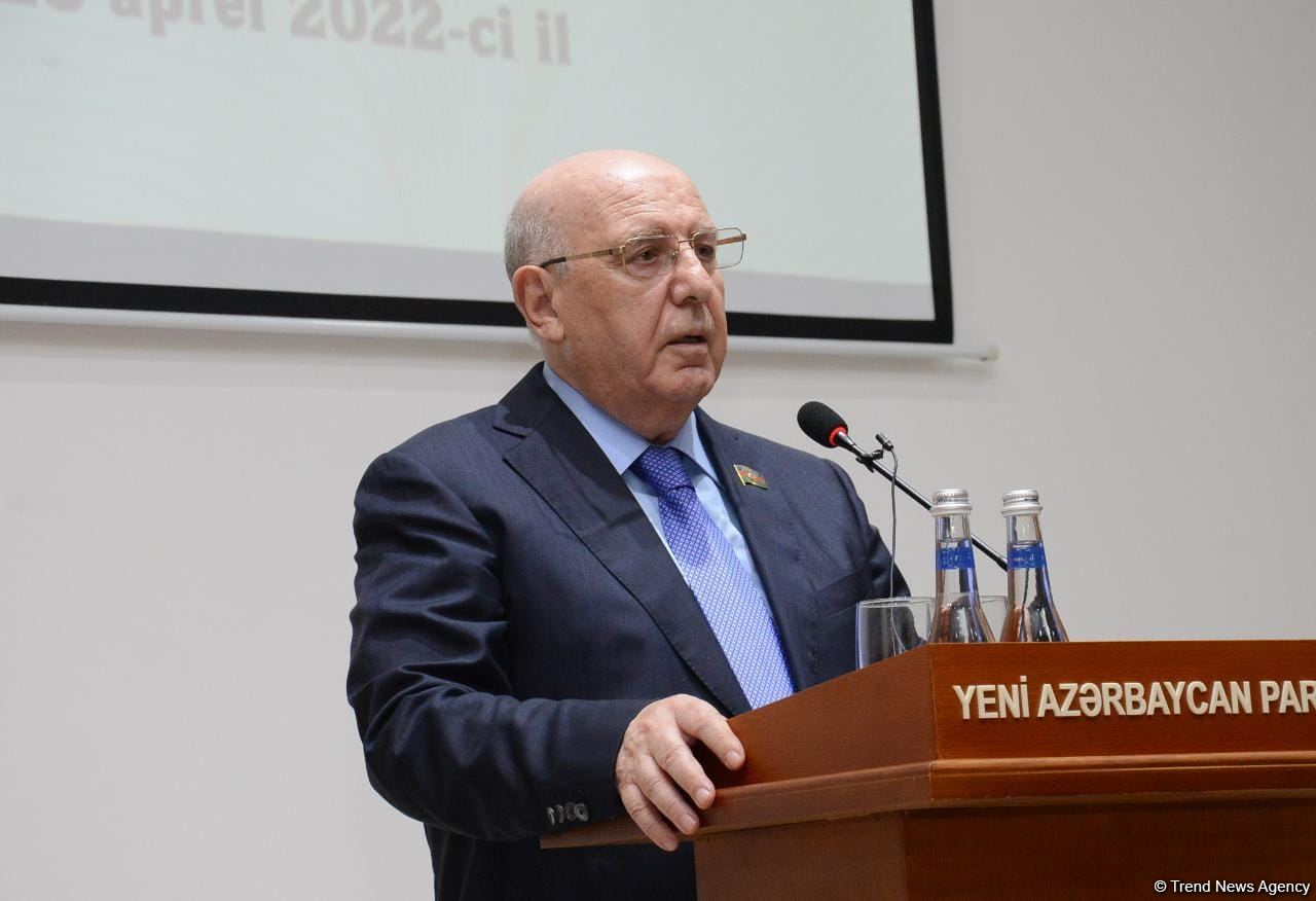 YAP-da Zərifə Əliyevanın anadan olmasının 99-cu ildönümü ilə bağlı konfrans keçirilib (FOTO)