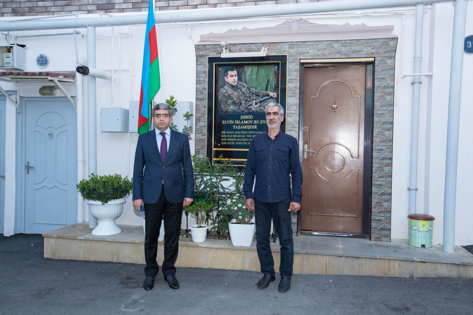 Şəhid  Elvin İslamovun ailəsi ziyarət olunub (FOTO)