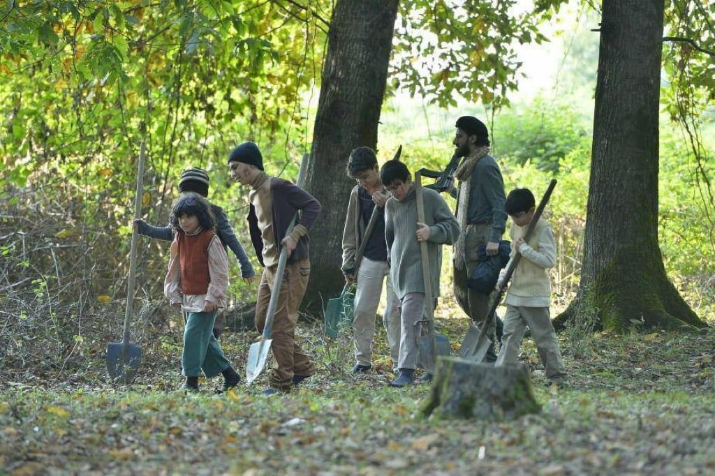 “Köhnə çamadanlar” adlı bədii filmin təqdimatı keçirilib (FOTO)