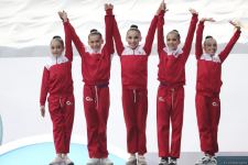 Bədii gimnastika üzrə 27-ci Bakı birinciliyi çərçivəsində qrup hərəkətlərində qaliblərin mükafatlandırma mərasimi baş tutub (FOTO)