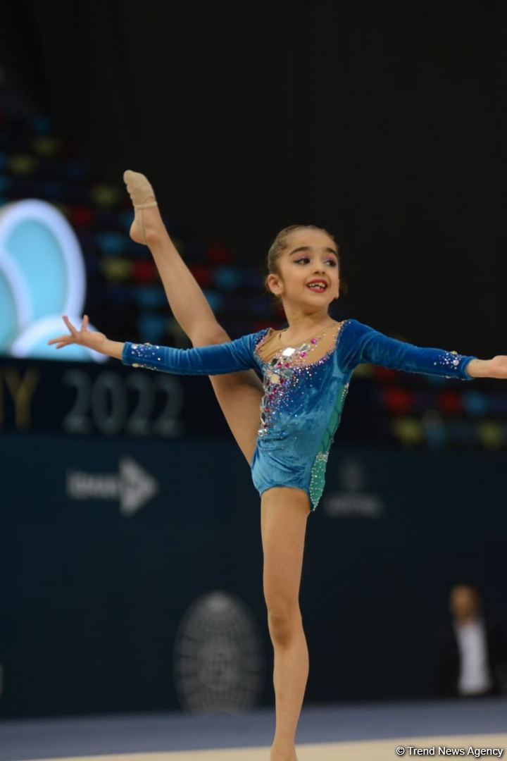 Bədii gimnastika üzrə 27-ci Bakı birinciliyinin birinci günü start götürüb (FOTO)