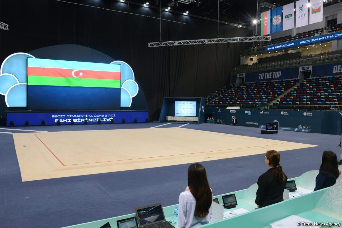 Bədii gimnastika üzrə 27-ci Bakı birinciliyinin birinci günü start götürüb (FOTO)