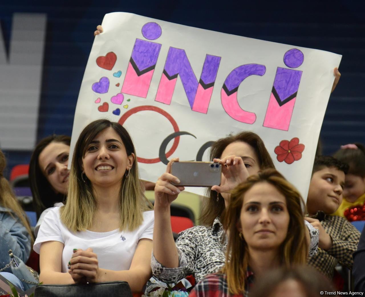 Bədii gimnastika üzrə 27-ci Bakı birinciliyinin ikinci günü start götürüb (FOTO)