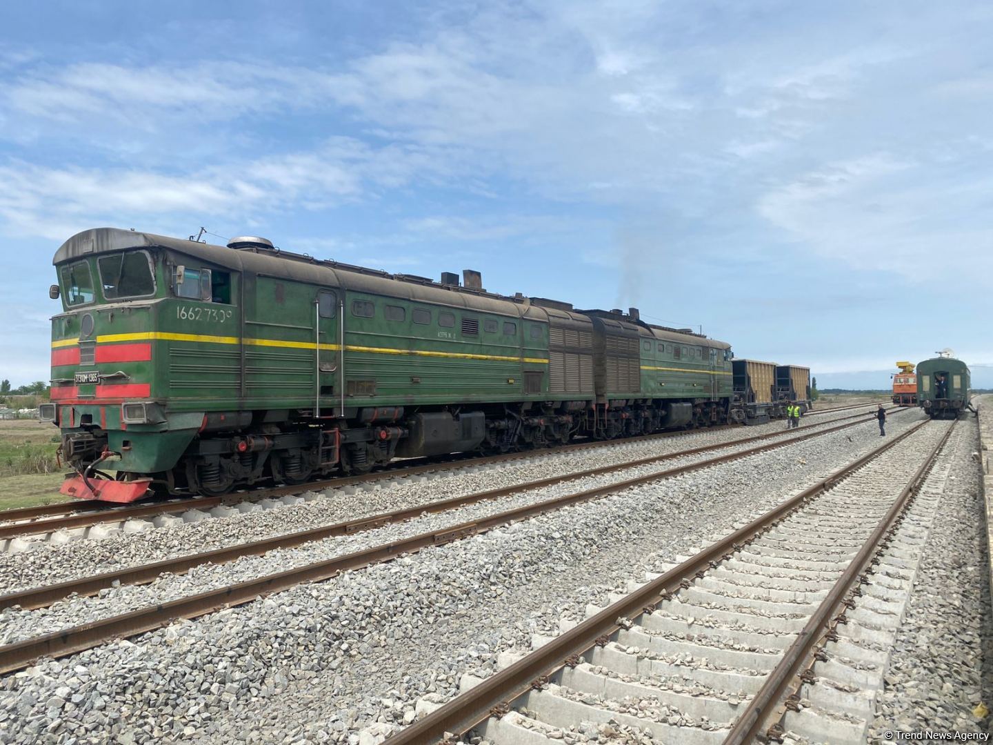 Bərdə-Ağdam dəmir yolunda tikinti işlərinin yarıya qədəri yerinə yetirilib (FOTO)