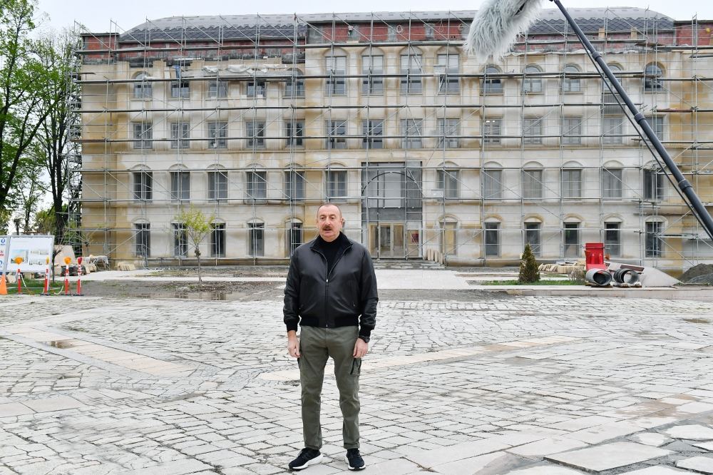 Prezident İlham Əliyevin Şuşada 10 may müraciətinin böyük rəmzi mənası var - TƏHLİL