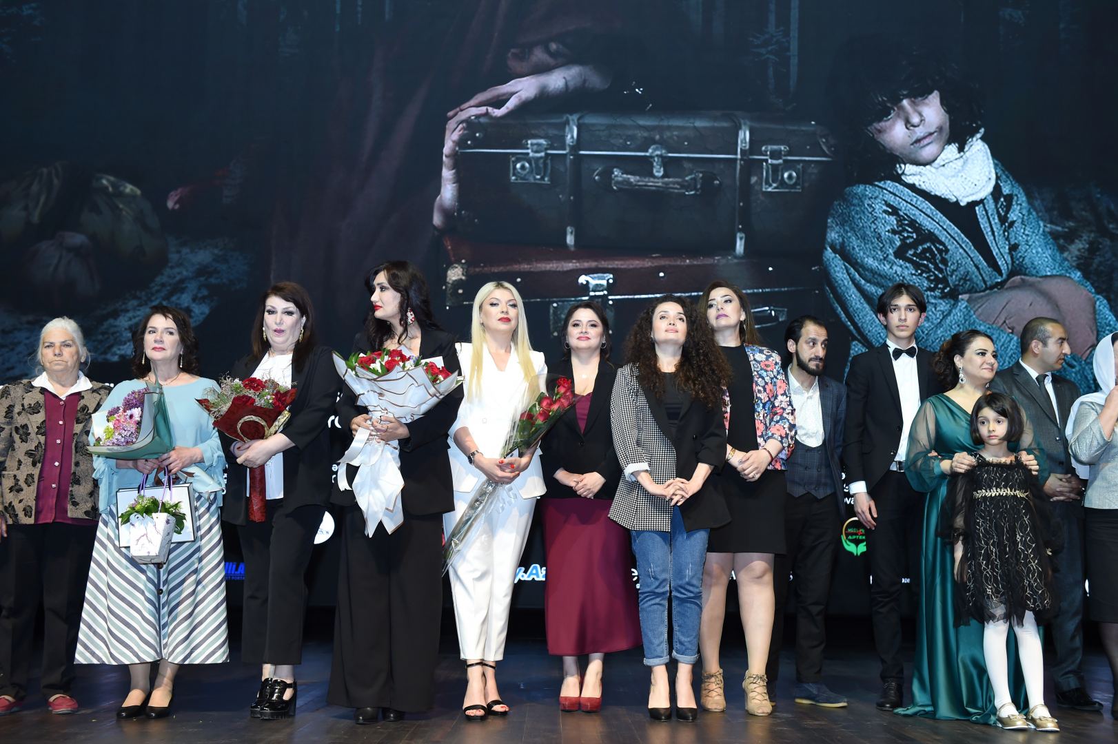 “Köhnə çamadanlar” filminin qala gecəsi keçirilib (FOTO/VİDEO)