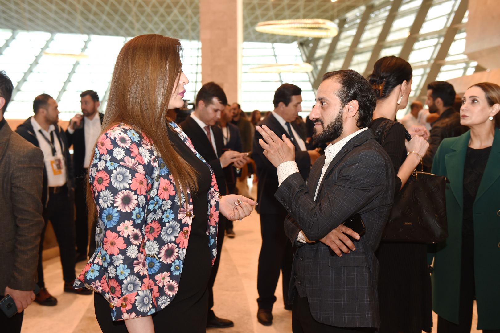 “Köhnə çamadanlar” filminin qala gecəsi keçirilib (FOTO/VİDEO)
