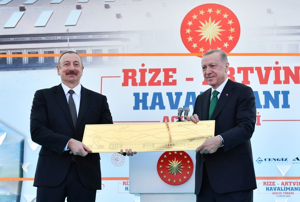Prezident İlham Əliyev  və Türkiyə Prezidenti Rəcəb Tayyib Ərdoğan Rize-Artvin Hava Limanının açılışında iştirak ediblər (FOTO/VİDEO) (YENİLƏNİB-4)