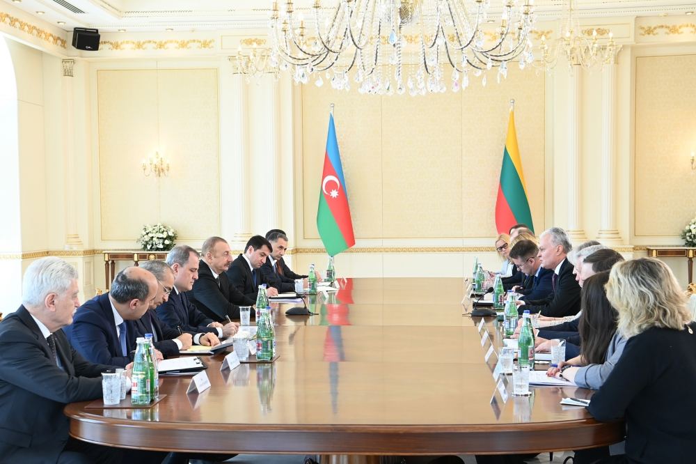 Prezident İlham Əliyev: Biz Ermənistanla münasibətləri normallaşdırmaq və düşmənçilik səhifəsini çevirmək istəyirik