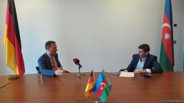 Almaniya şirkətləri Azərbaycan iqtisadiyyatına investisiyaların artmasında maraqlıdır (Müsahibə) (VİDEO)