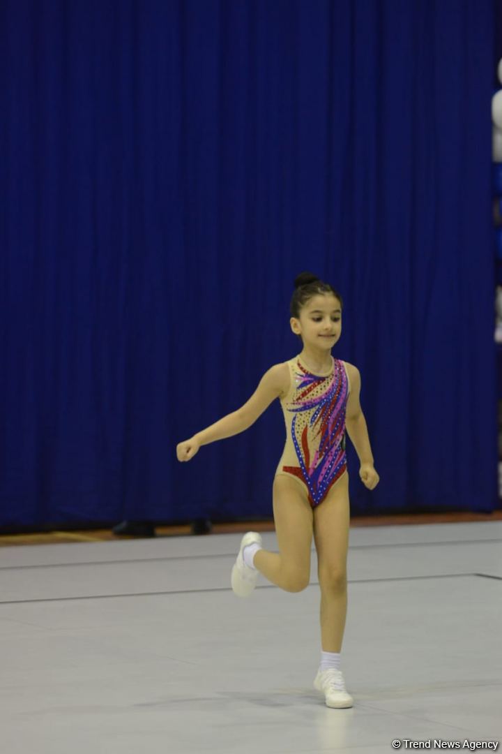 Aerobika gimnastikası üzrə Azərbaycan çempionatı və Bakı birinciliyi start götürüb (FOTO)