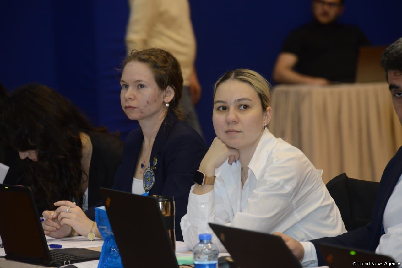 Aerobika gimnastikası üzrə Azərbaycan çempionatı və Bakı birinciliyi start götürüb (FOTO)
