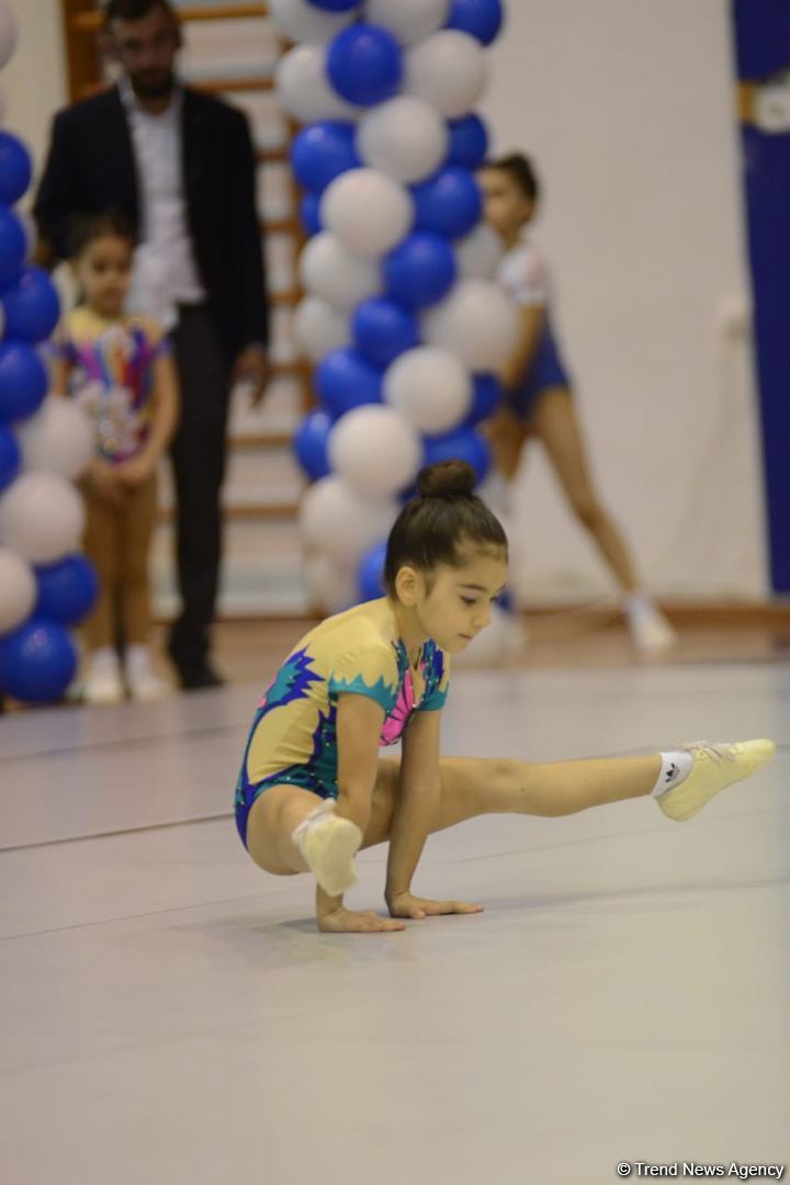 Aerobika gimnastikası üzrə Azərbaycan çempionatı və Bakı birinciliyi start götürüb (FOTO)