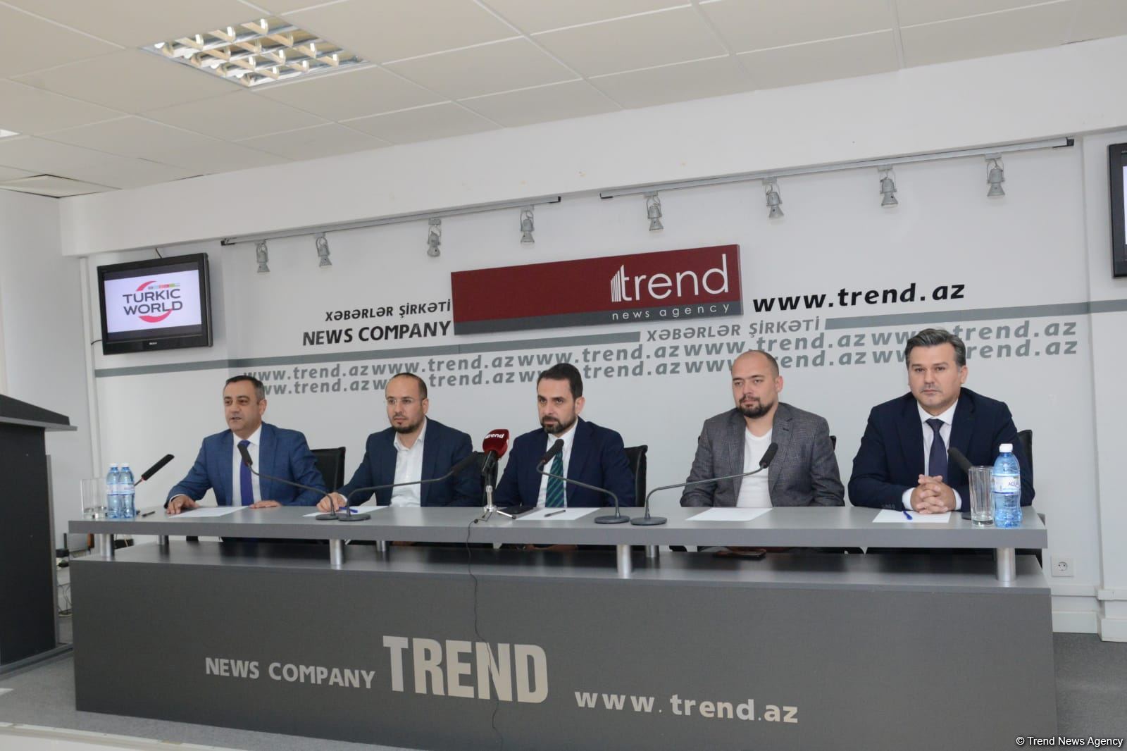 Trend BİA-da "Türk Dünyası" (Turkic.World) layihəsinin bir illik fəaliyyətinin nəticələri müzakirə olundu  (FOTO/VİDEO)