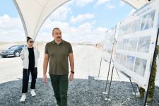 Prezident İlham Əliyev və Birinci xanım Mehriban Əliyeva Horadiz-Cəbrayıl-Zəngilan-Ağbənd avtomobil yolunun tikintisi ilə tanış olublar (YENİLƏNİB) (FOTO/VİDEO)