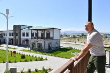 Prezident İlham Əliyev və Birinci xanım Mehriban Əliyeva Zəngilanda “Ağıllı kənd” layihəsinin birinci mərhələsi üzrə açılış mərasimində iştirak ediblər (YENİLƏNİB-2) (FOTO/VİDEO)