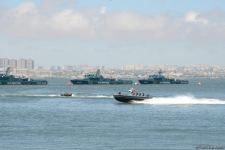 Hərbi Dəniz Qüvvələrinin xüsusi bölmələri TEKNOFEST-də müxtəlif manevrlər yerinə yetirib (FOTO/VİDEO)