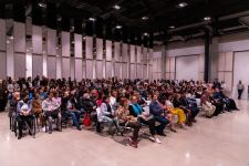 YARAT Müasir İncəsənət Məkanında Ucal Haqverdiyevin "Mövcudluqda ünsiyyət" adlı fərdi retrospektiv sərgisi açılıb (FOTO)