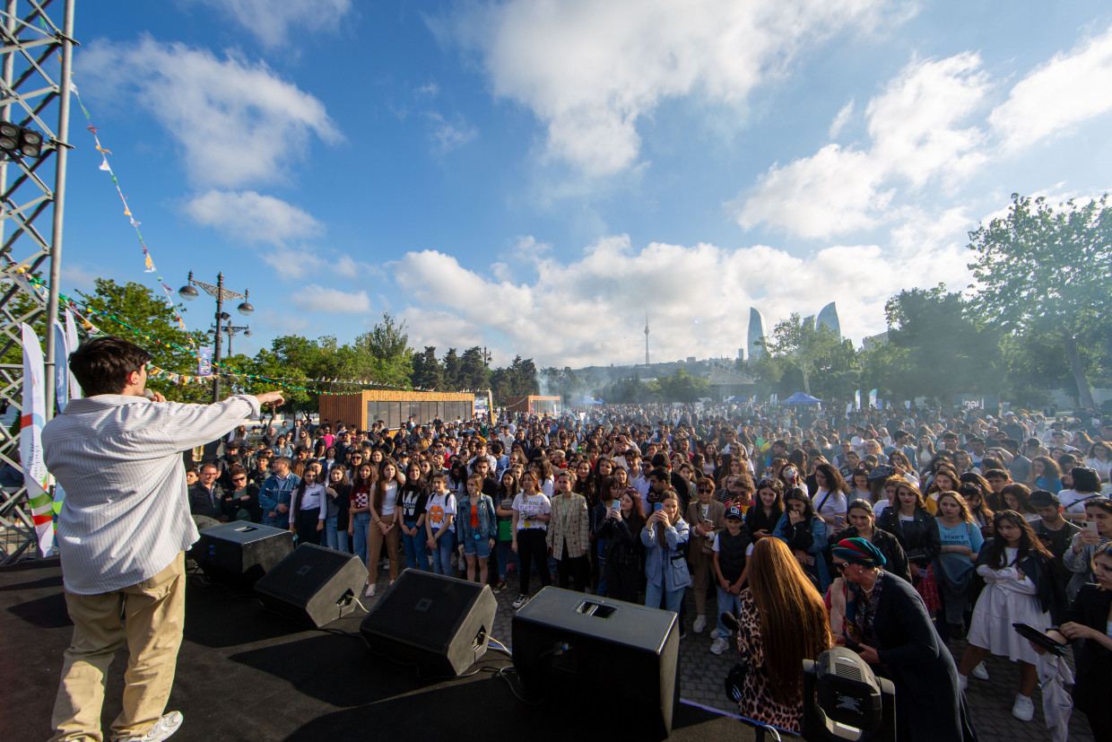 Gənclər Fondunun 10 illik yubileyi festivalla qeyd olundu (FOTO)