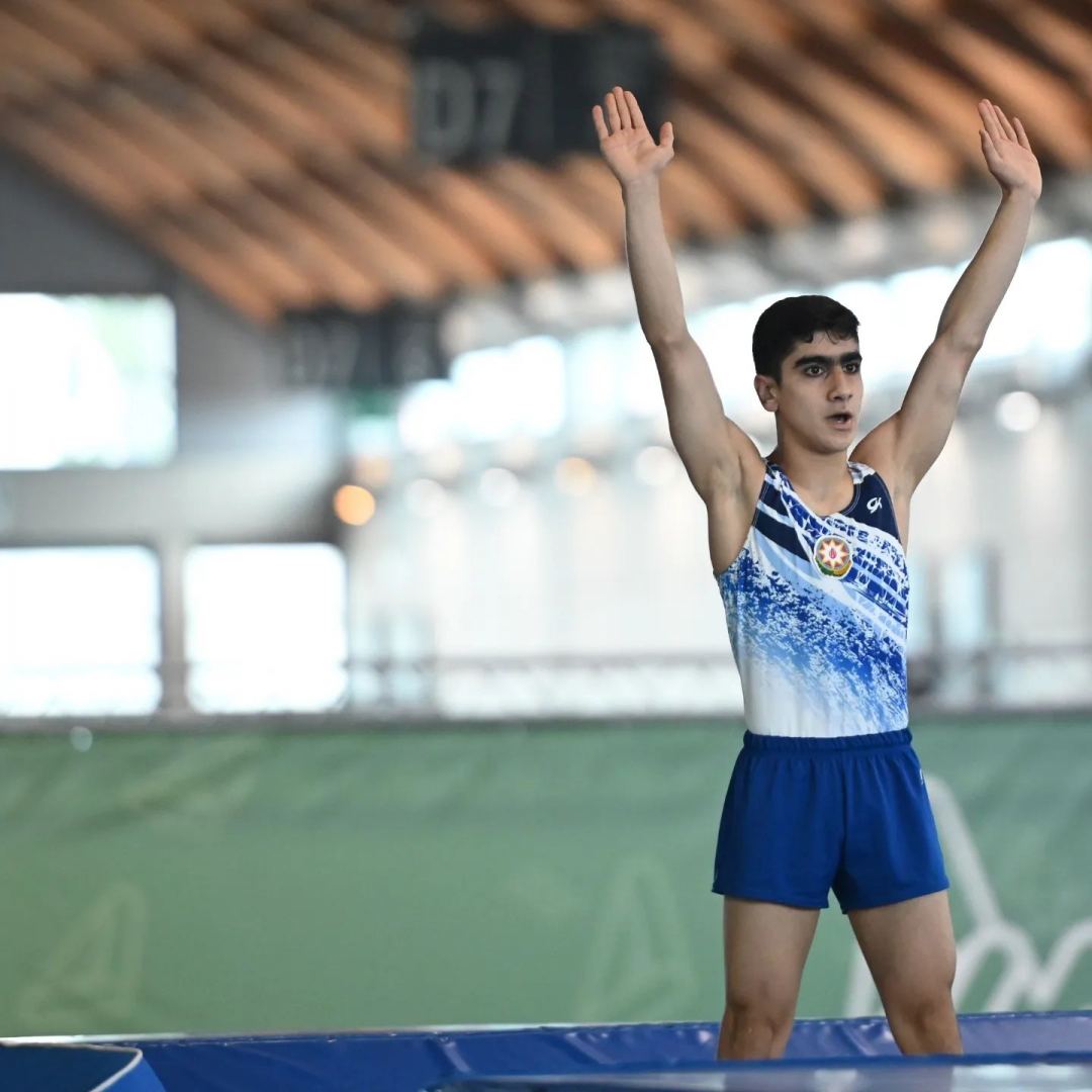 Azərbaycan gimnastı İtaliyada qızıl medal qazanıb (FOTO)