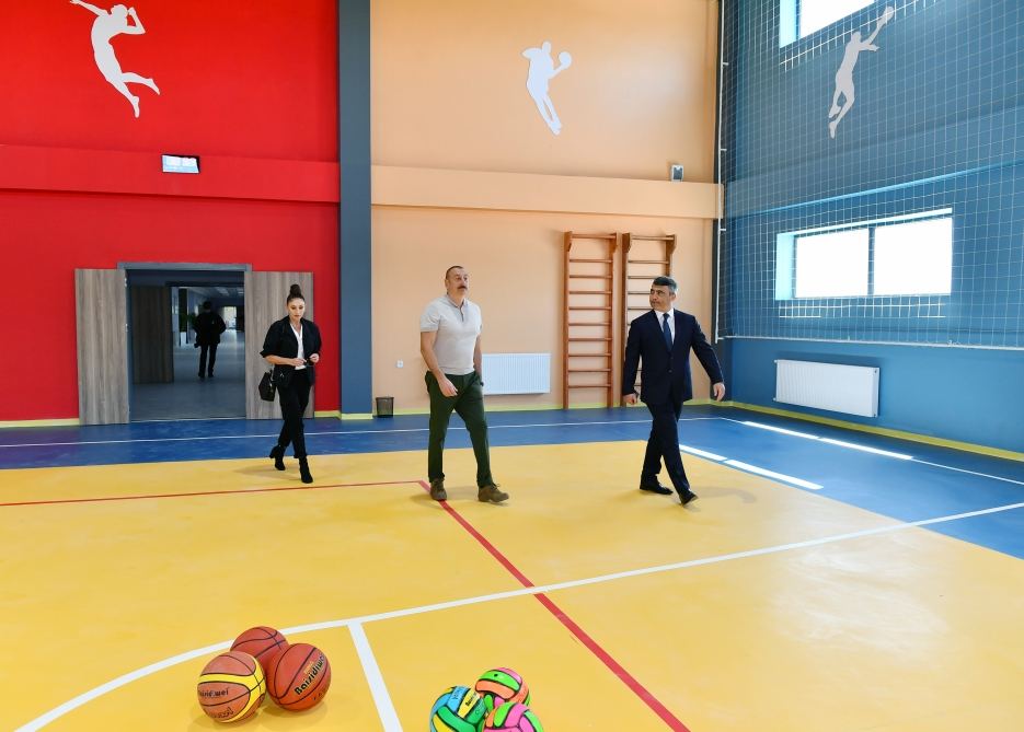 Prezident İlham Əliyev və Birinci xanım Mehriban Əliyeva Zəngilanda “Ağıllı kənd” layihəsinin birinci mərhələsi üzrə açılış mərasimində iştirak ediblər (YENİLƏNİB-2) (FOTO/VİDEO)