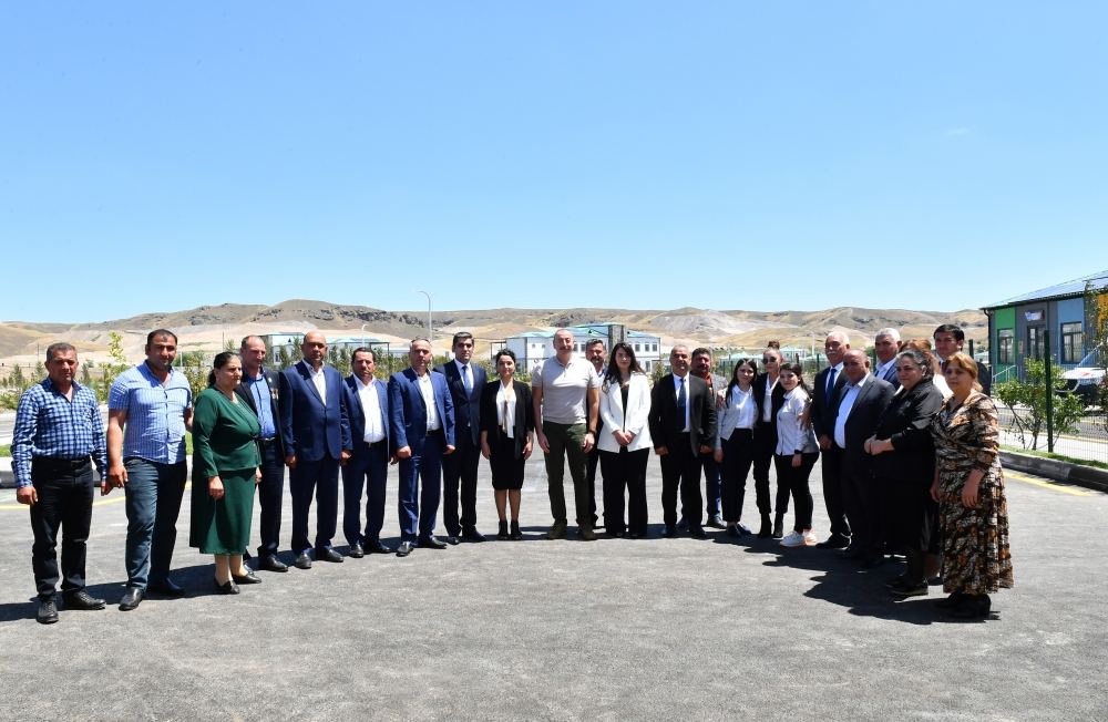Prezident İlham Əliyev və Birinci xanım Mehriban Əliyeva Zəngilanda “Ağıllı kənd” layihəsinin birinci mərhələsi üzrə açılış mərasimində iştirak ediblər (YENİLƏNİB-2) (FOTO/VİDEO)